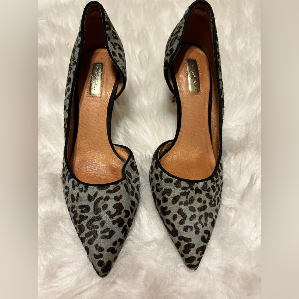 Beautiful Halogen animal  fur heels